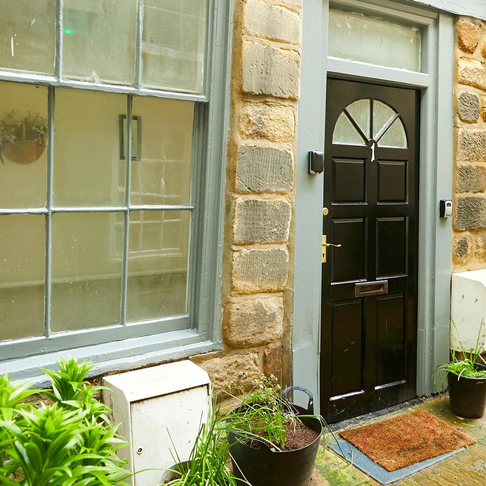 Glasswing Stays The Nest Whitby Exterior foto